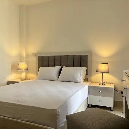 Luxury Inn: 2Br Prime Location In Madinaty B12 Exterior photo