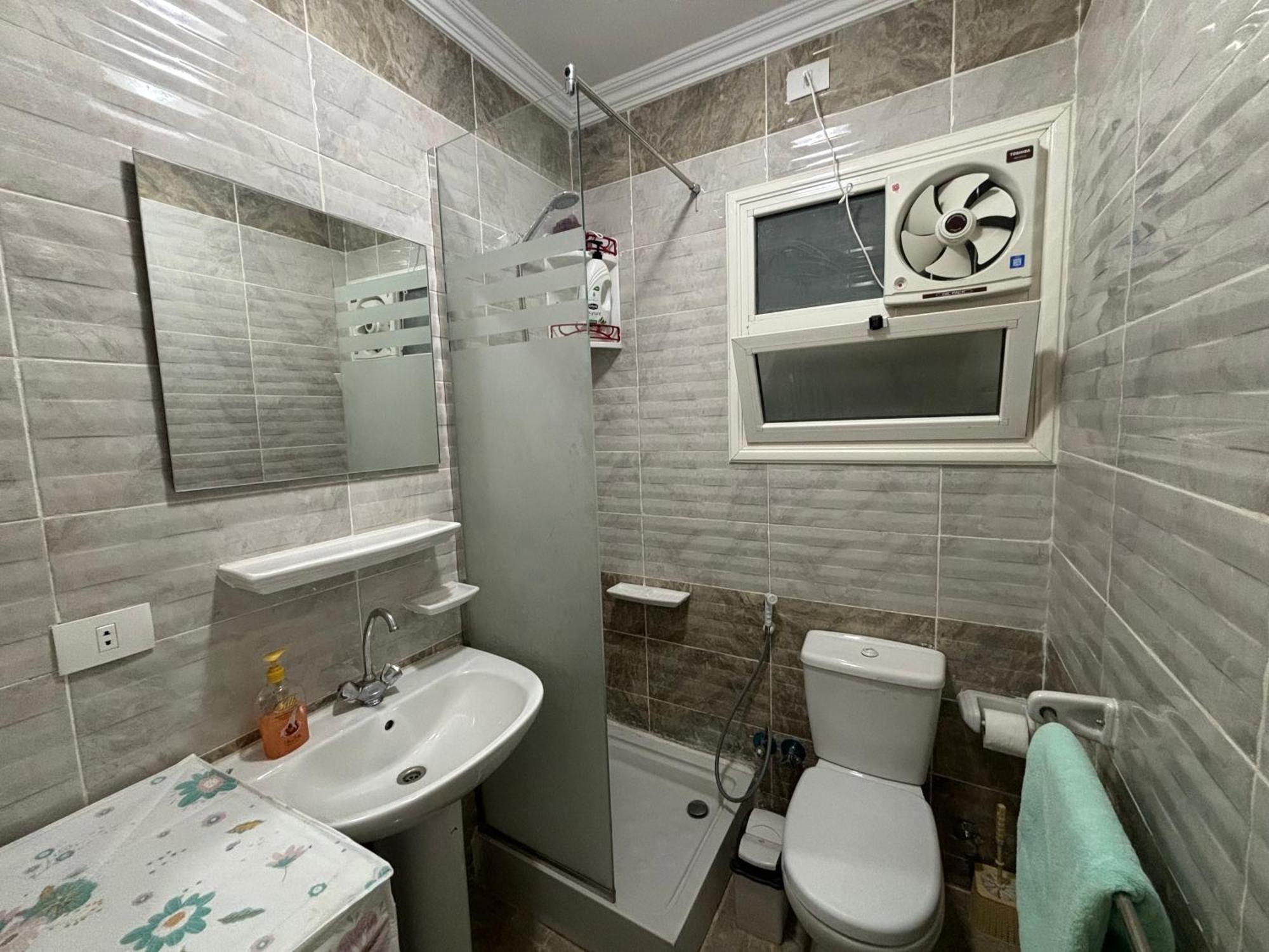 Appartement Luxury Inn: 2br Prime Location In B12 *